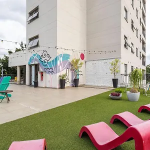 Novos, Com Otima Estrutura E Area Comum Proximo A Usp - Caza Noz São Paulo