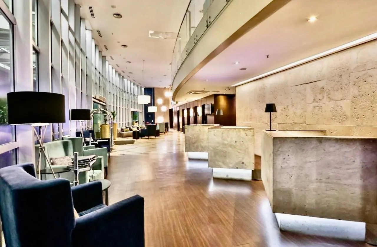 Vila Olimpia Suites Inside Radisson Hotel location
