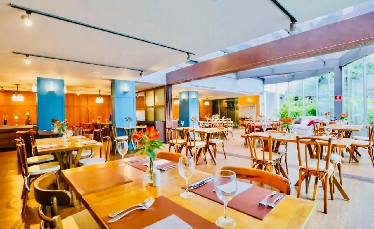 Apartamento Vila Olimpia Suites Inside Radisson Hotel São Paulo Brasil